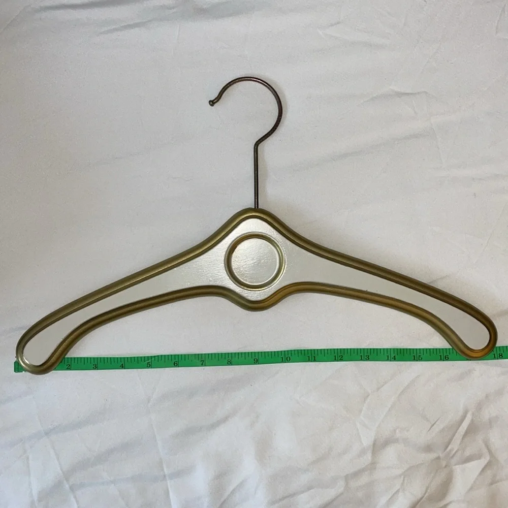 Set of 12 Vintage Nasco wooden Hollywood hangers 60’s Hand Painted